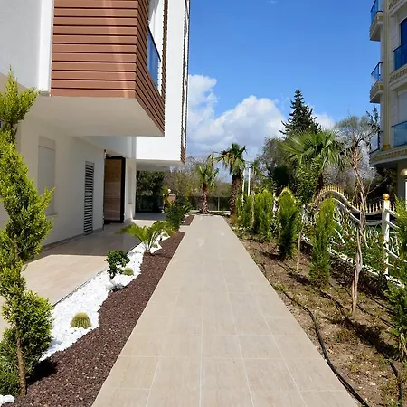 דירה Riva House